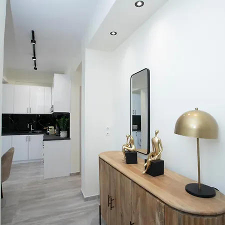 Apartment Latomeiou 3 Luxury *