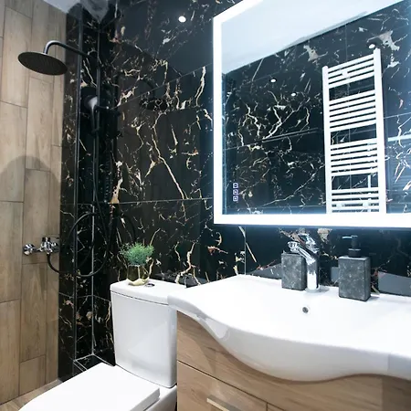 Apartment Latomeiou 3 Luxury